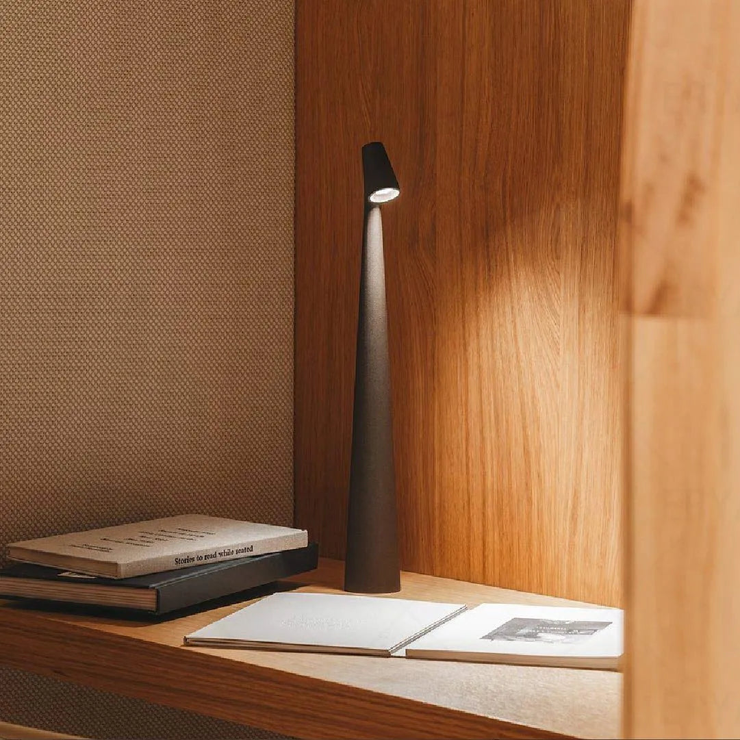 Stem Illuminator Table Lamp