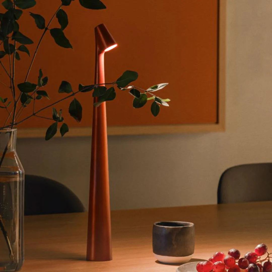 Stem Illuminator Table Lamp